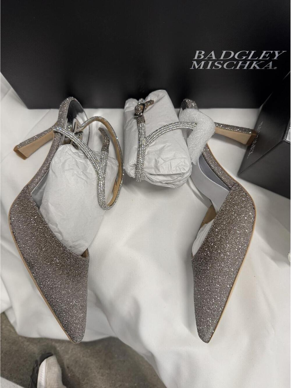 Badgley Mischka Sparkle Pointed Toe Slingback Heels - Picture 4 of 8